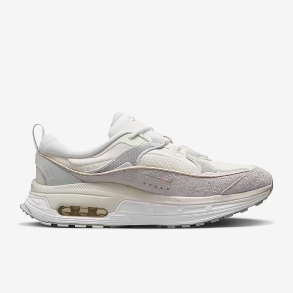 NWT * Nike Air Max Bliss LX Size 6 - Summit White, Phantom Dust, Sandrift, Sail - Picture 7 of 12